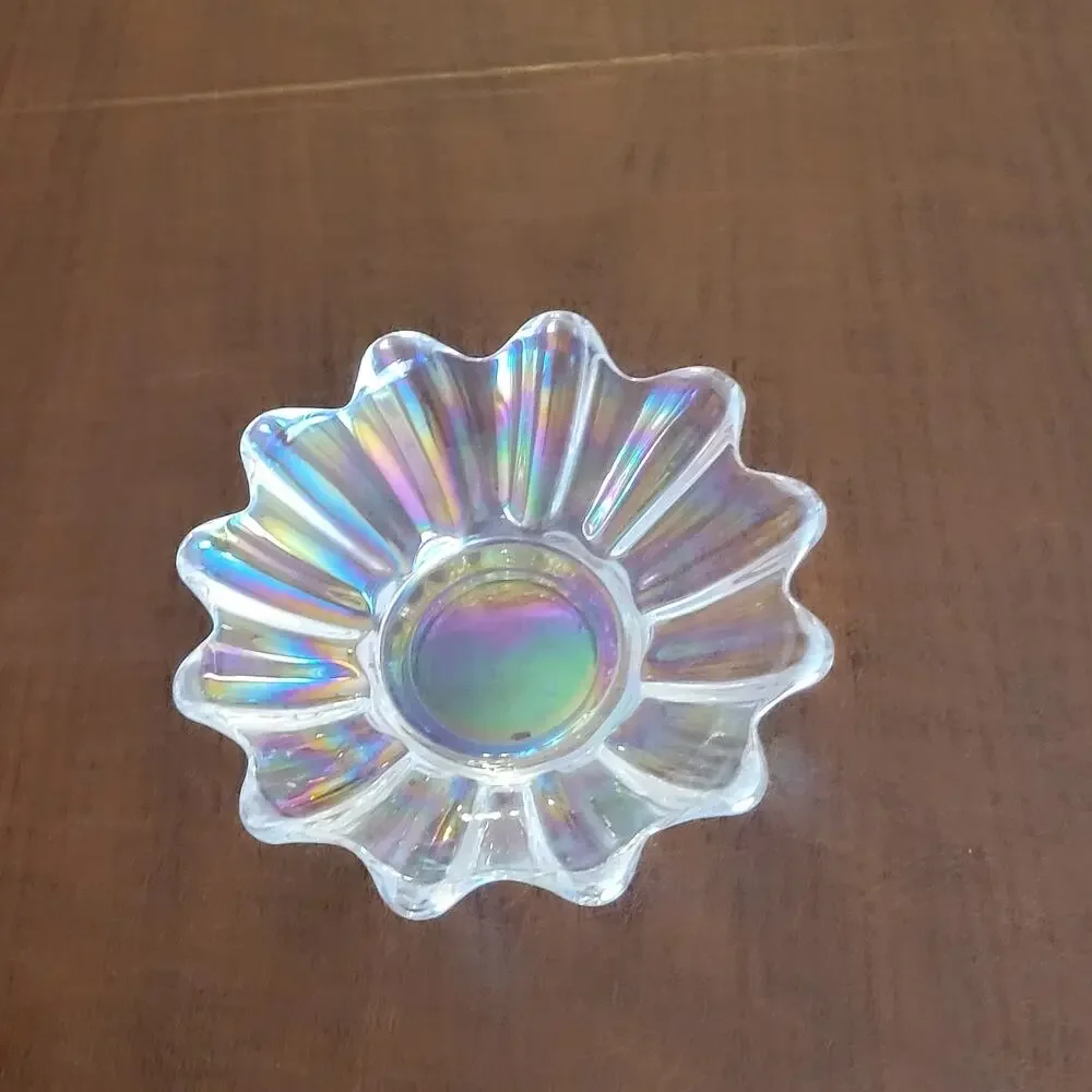 Vintage Federal Glass Celestial Iridescent bowl 6inches diameter starburst
